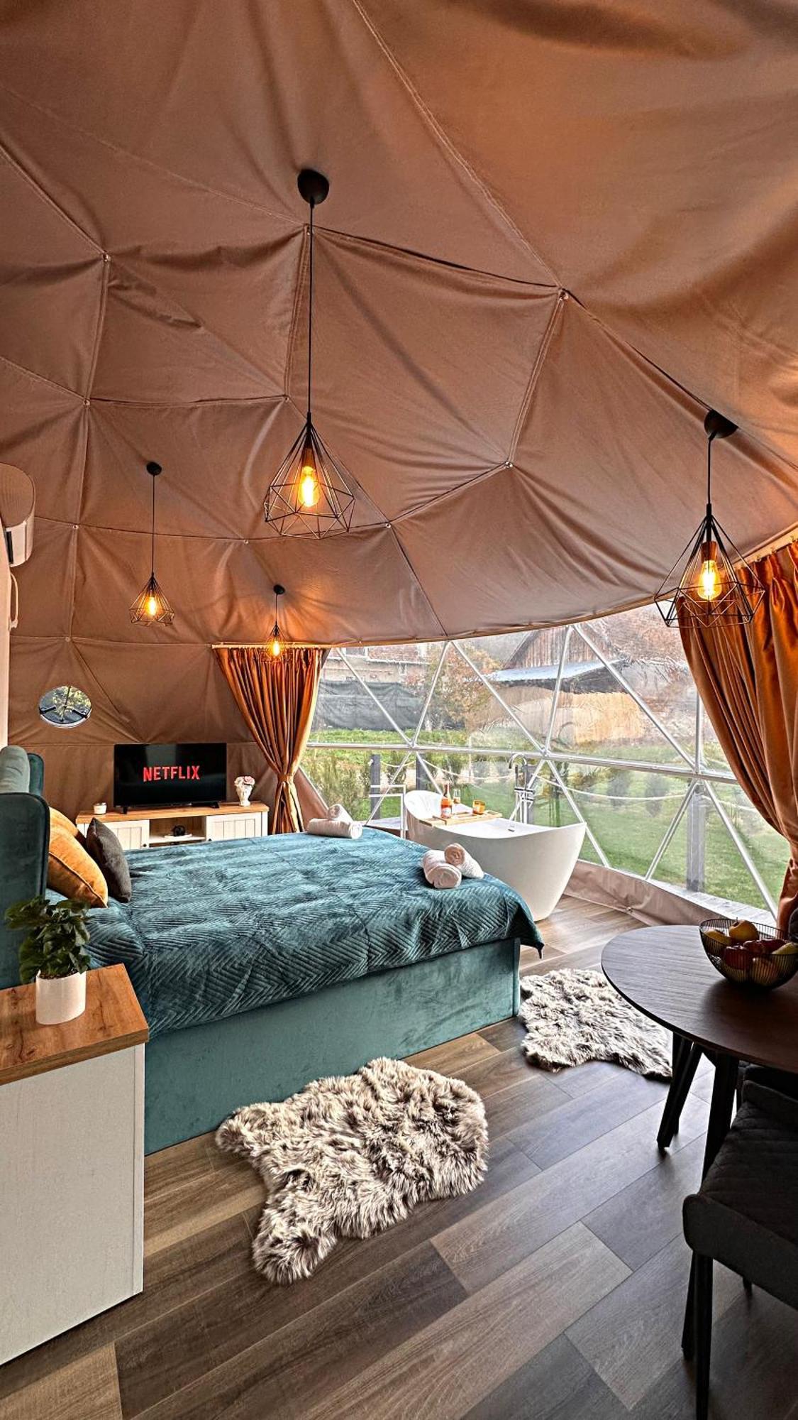 Green Garden Glamping Retezat Balan  Exterior foto