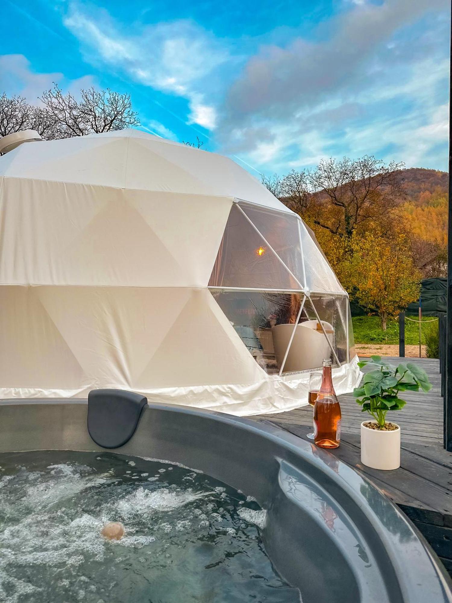 Green Garden Glamping Retezat Balan  Exterior foto